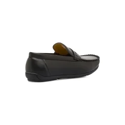 Mocassini loafer eleganti neri da Uomo Riflessi Urbani