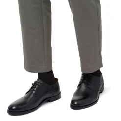 Scarpe Classiche Uomo Nere in pelle con cuciture Decorative Riflessi Urbani
