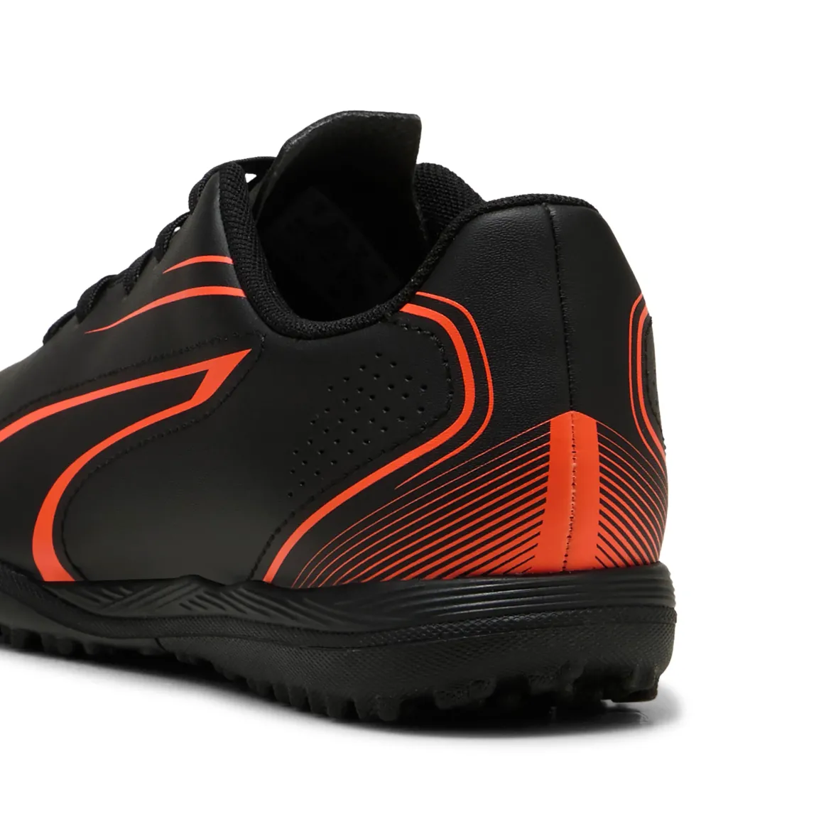 Scarpe da calcetto da bambino nere con dettaglio arancione Puma Vitoria