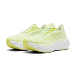 Scarpe da corsa su strada Puma Maxima Pro Lux giallo fluo da Donna
