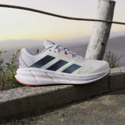Scarpe da running bianche da uomo adidas Questar 3 Cloudfoam in mesh