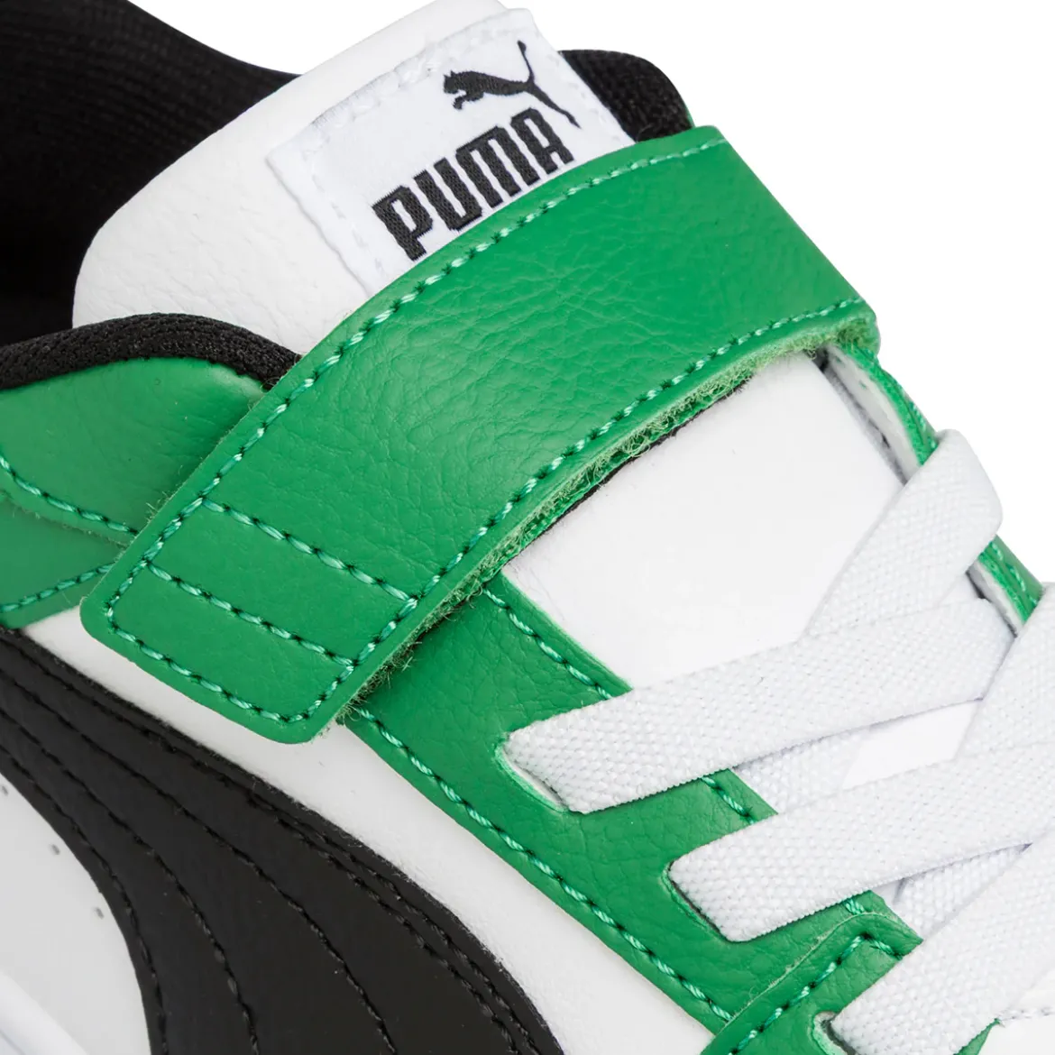 Sneakers da bambino bianche con dettagli neri e verdi Puma Rebound V6