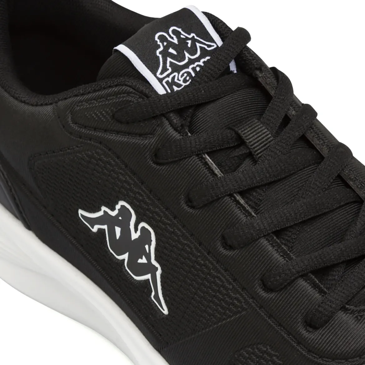 Sneakers da uomo Kappa nere in mesh con logo bianco a contrasto