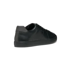 Sneakers Geox da uomo nere casual con suola traspirante