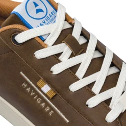 Sneakers marroni da Uomo con dettagli in contrasto Navigare